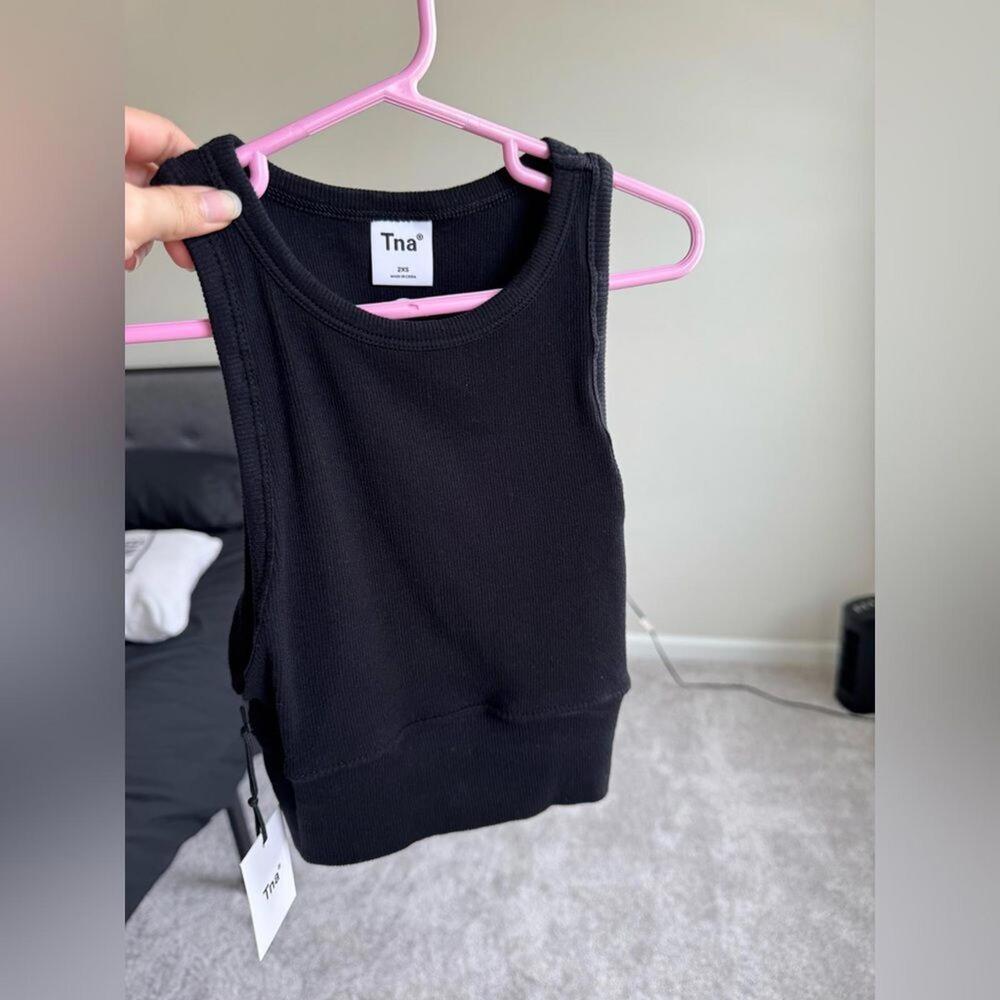 Aritzia TNA tank XXS